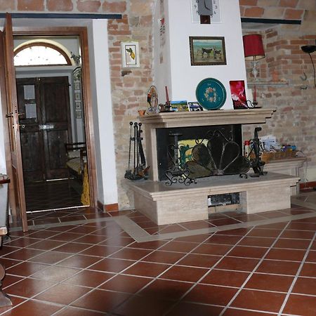 Bed&Breakfast Giardino Agritourist Controguerra ภายนอก รูปภาพ
